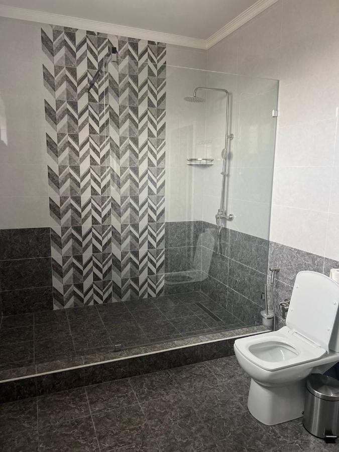 Dosman Hotel Bisjkek Eksteriør bilde