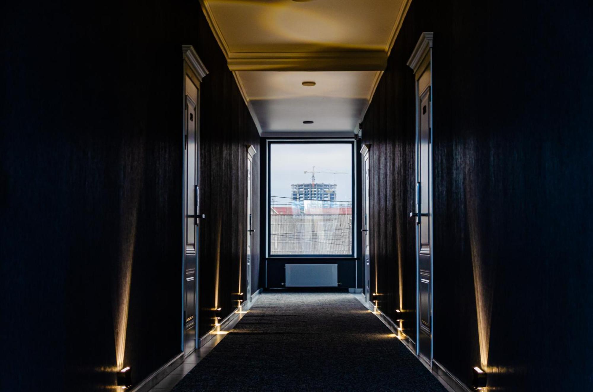 Dosman Hotel Bisjkek Eksteriør bilde